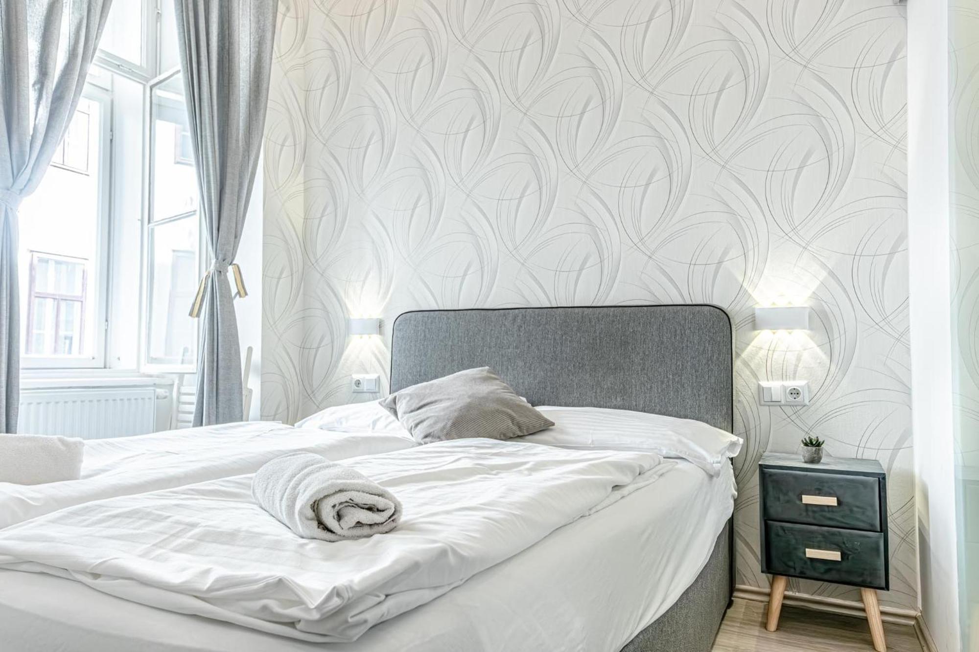Mariahilfer Boutique Rooms - Virtual Reception & Self-Checkin Viyana Dış mekan fotoğraf